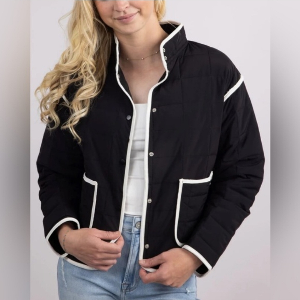 Women's Katydid Black Quilted Jacket with White Trim Size Medium